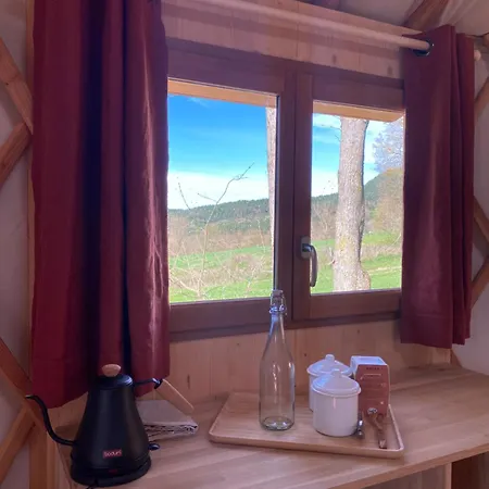 Campismo de Luxo La Yourte Contemporaine De M Saint-Pierre-Eynac